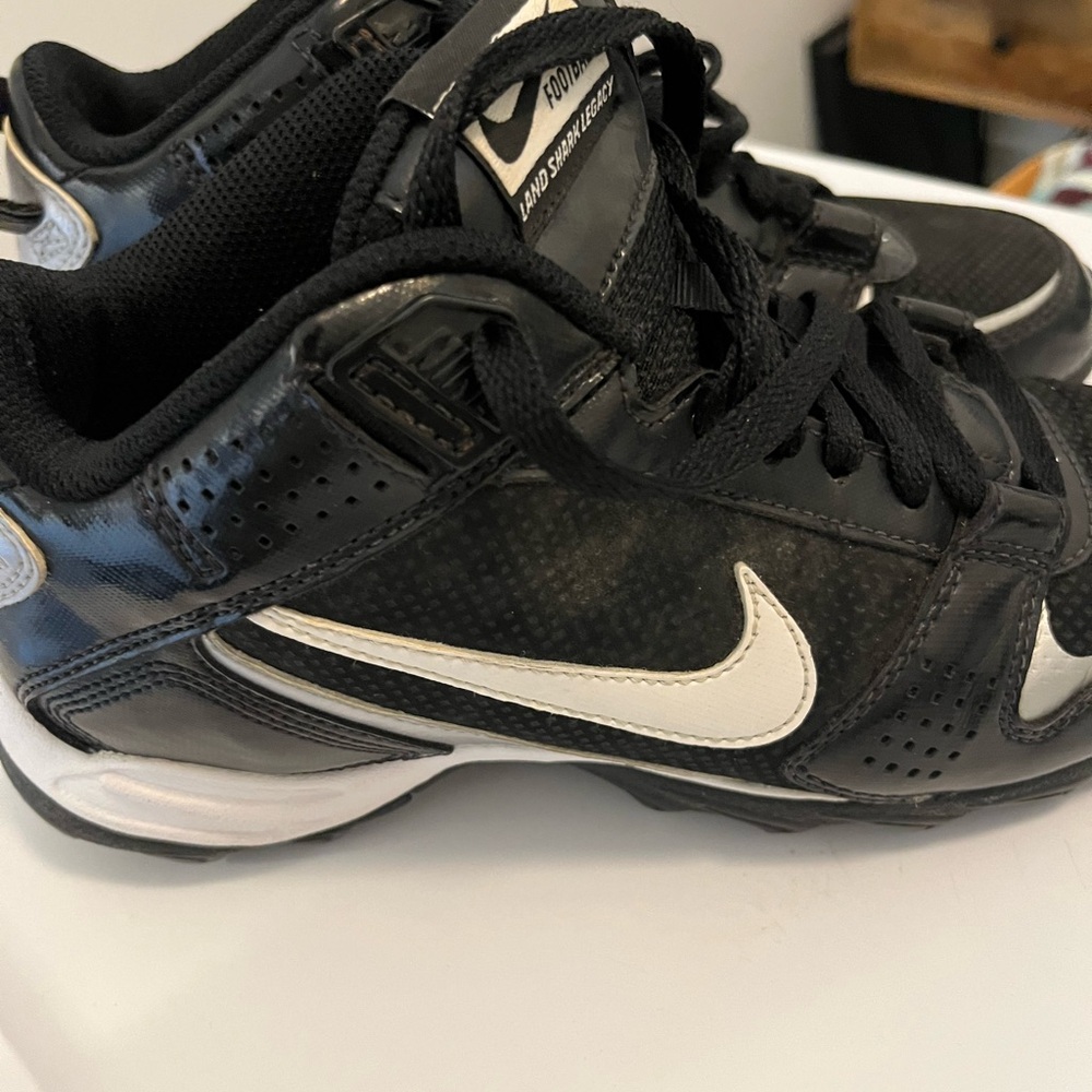 Nike boys football cleats